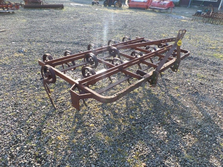 Triltand cultivator nr 737 1